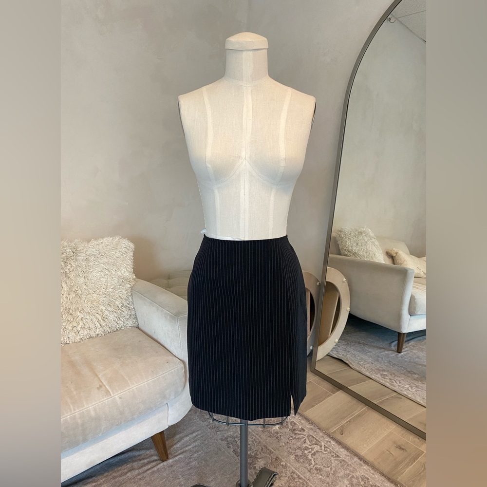 Y2K 2000s BLACK PINSTRIPE HIGH WAIST MINI SKIRT
